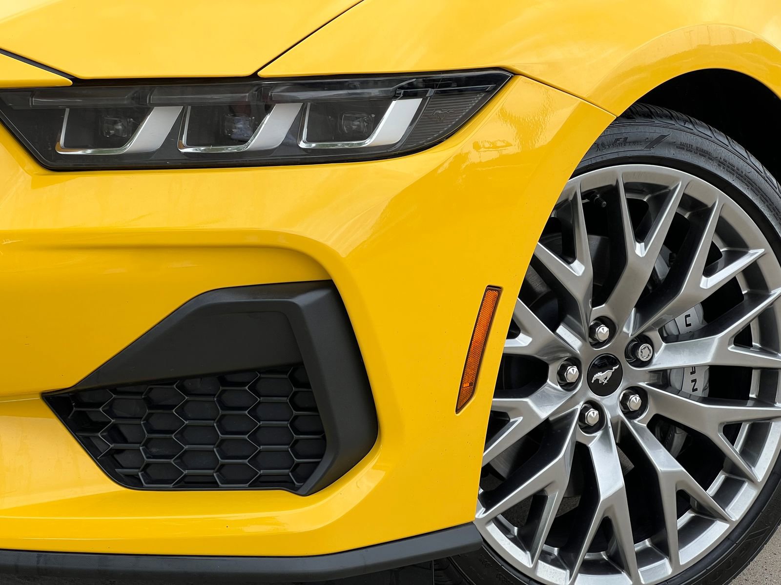 Used 2024 Ford Mustang GT Premium RWD image 11