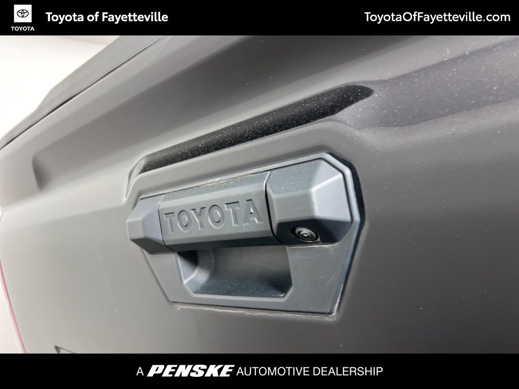 Certified 2025 Toyota Tacoma SR5 w/ SR5 Upgrade Package AWD/4WD image 10