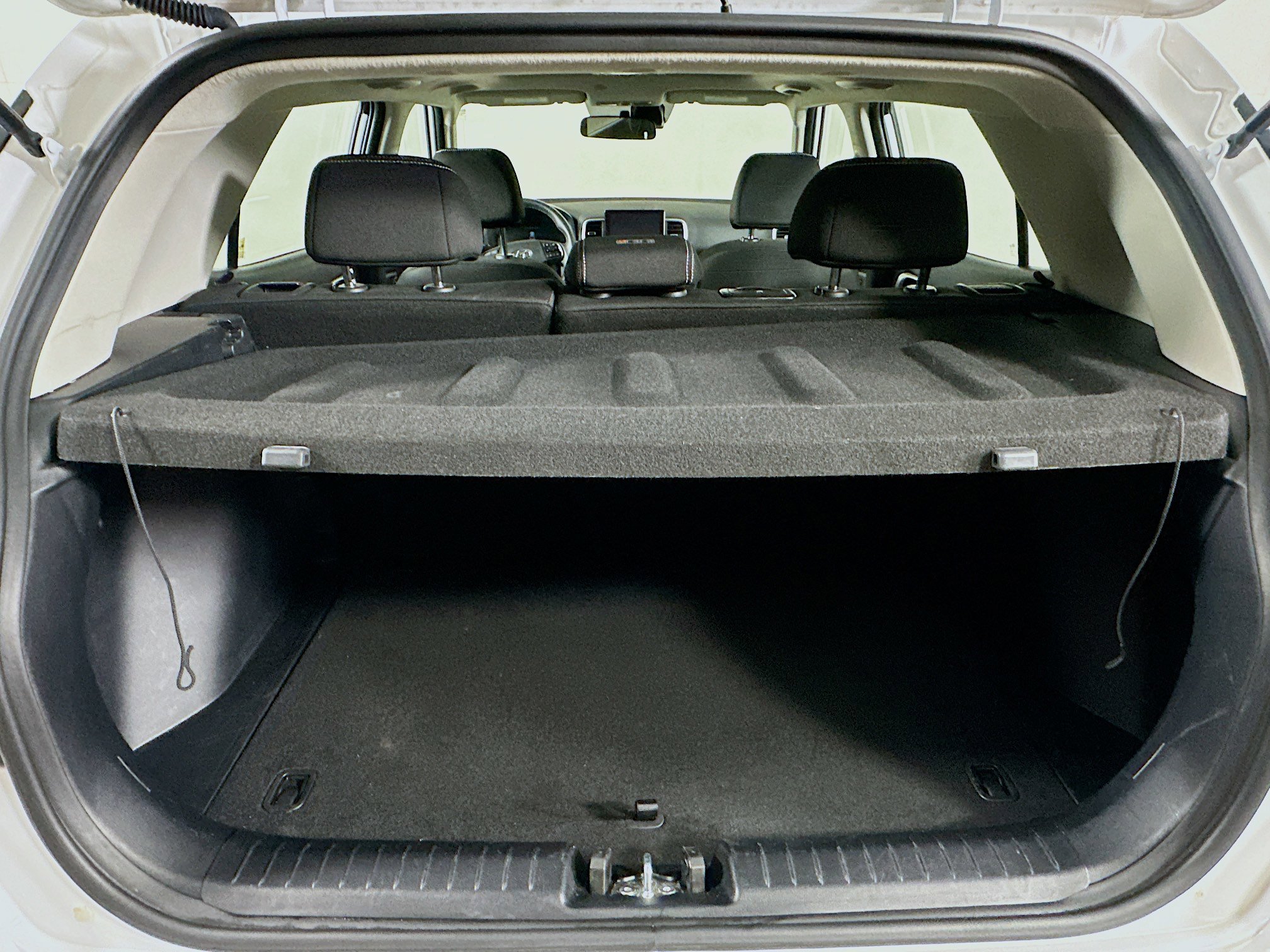 Used 2025 Hyundai Venue SEL FWD image 26