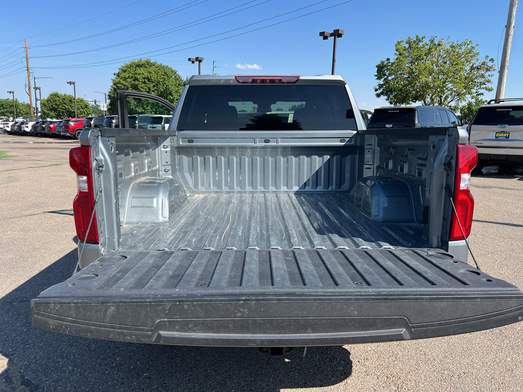 Used 2026 Chevrolet Silverado 1500 RST AWD/4WD image 26