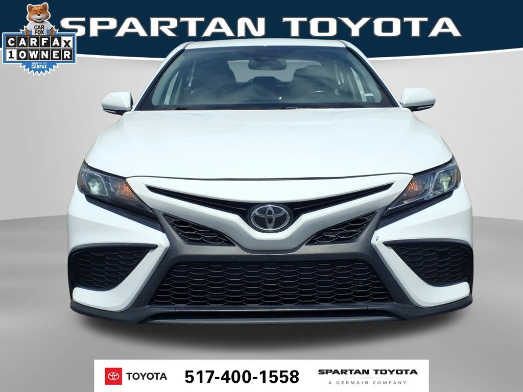 Used 2024 Toyota Camry SE w/ Cold Weather Package AWD/4WD image 2
