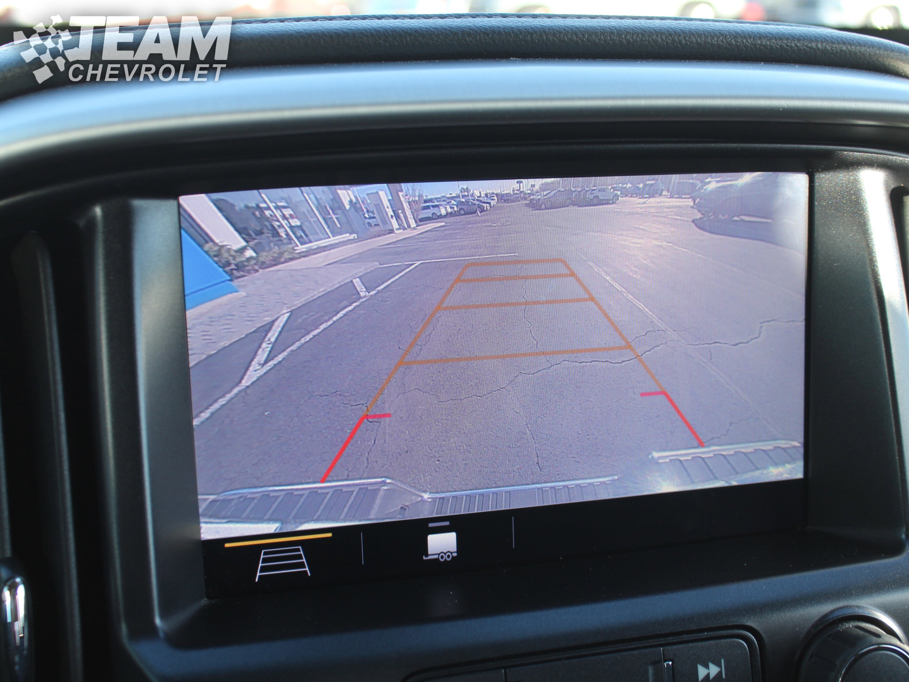 Used 2019 GMC Canyon SLE w/ SLE Convenience Package image 15