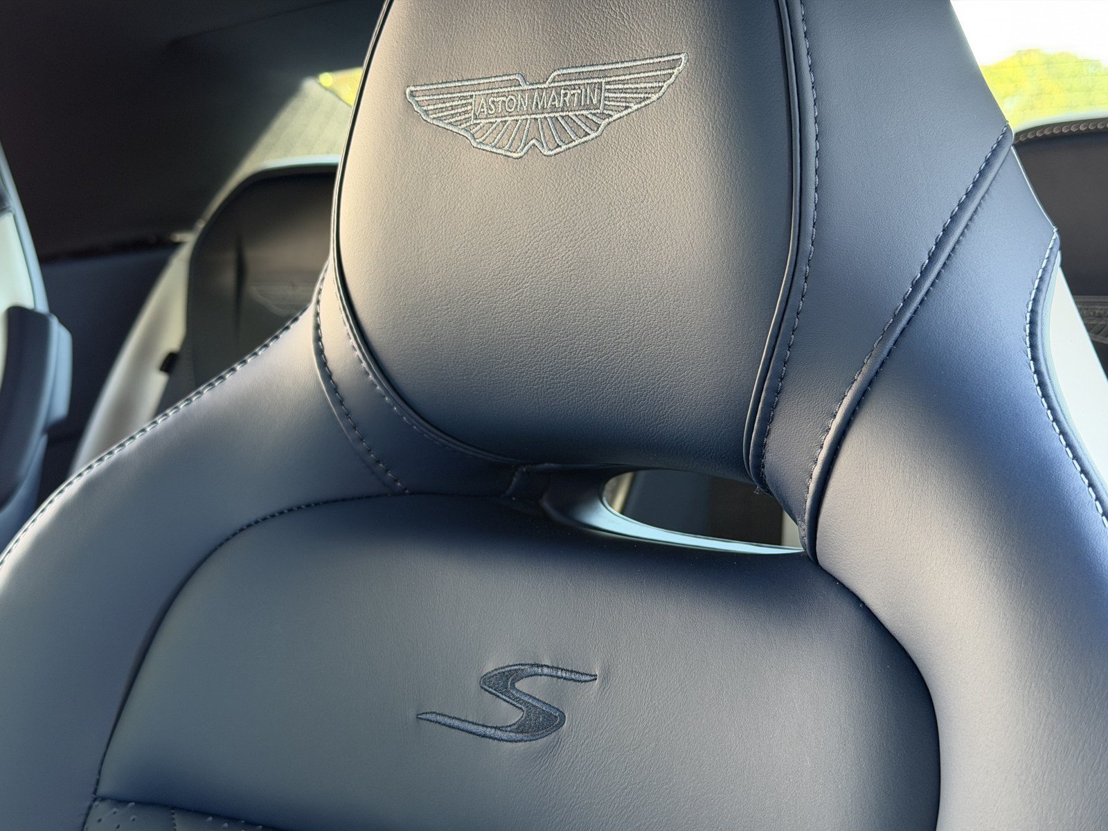 New 2026 Aston Martin DB12 Convertible RWD image 5