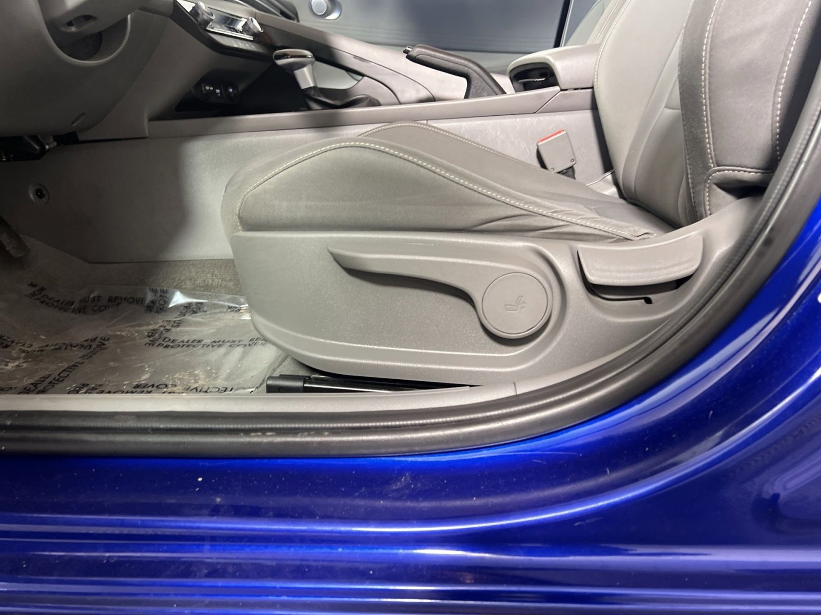 Used 2023 Hyundai Elantra SEL w/ Cargo Package image 13