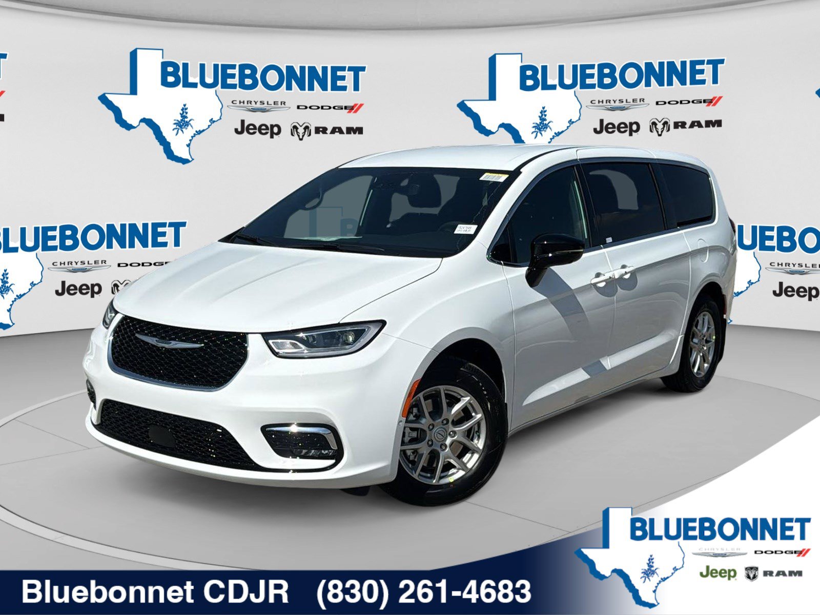 New 2026 Chrysler Pacifica Select