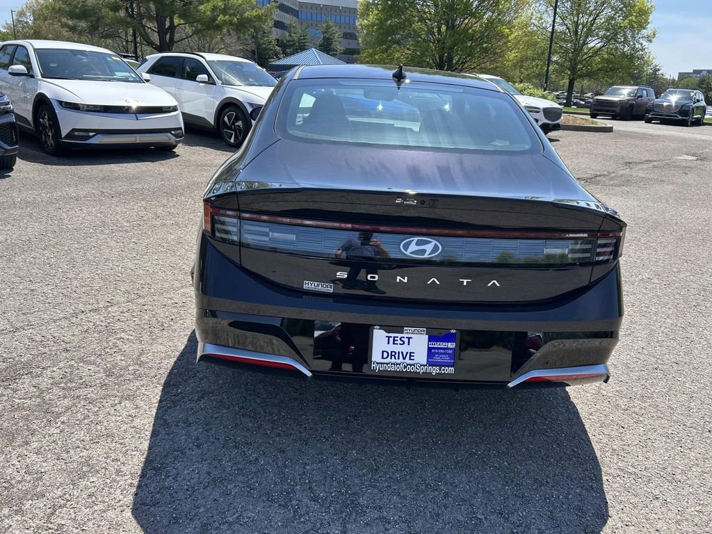 New 2026 Hyundai Sonata SEL image 6