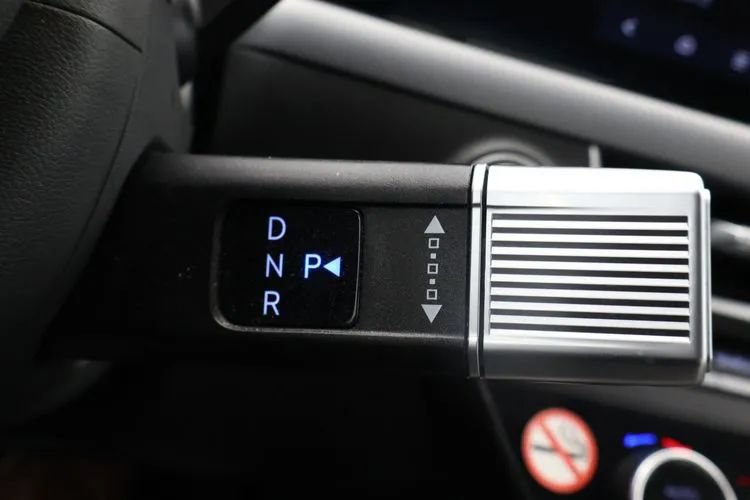 Used 2024 Hyundai Sonata SEL FWD image 32