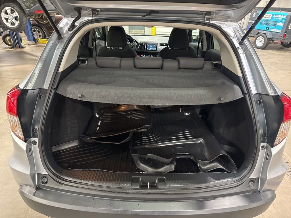 Used 2020 Honda HR-V EX image 18
