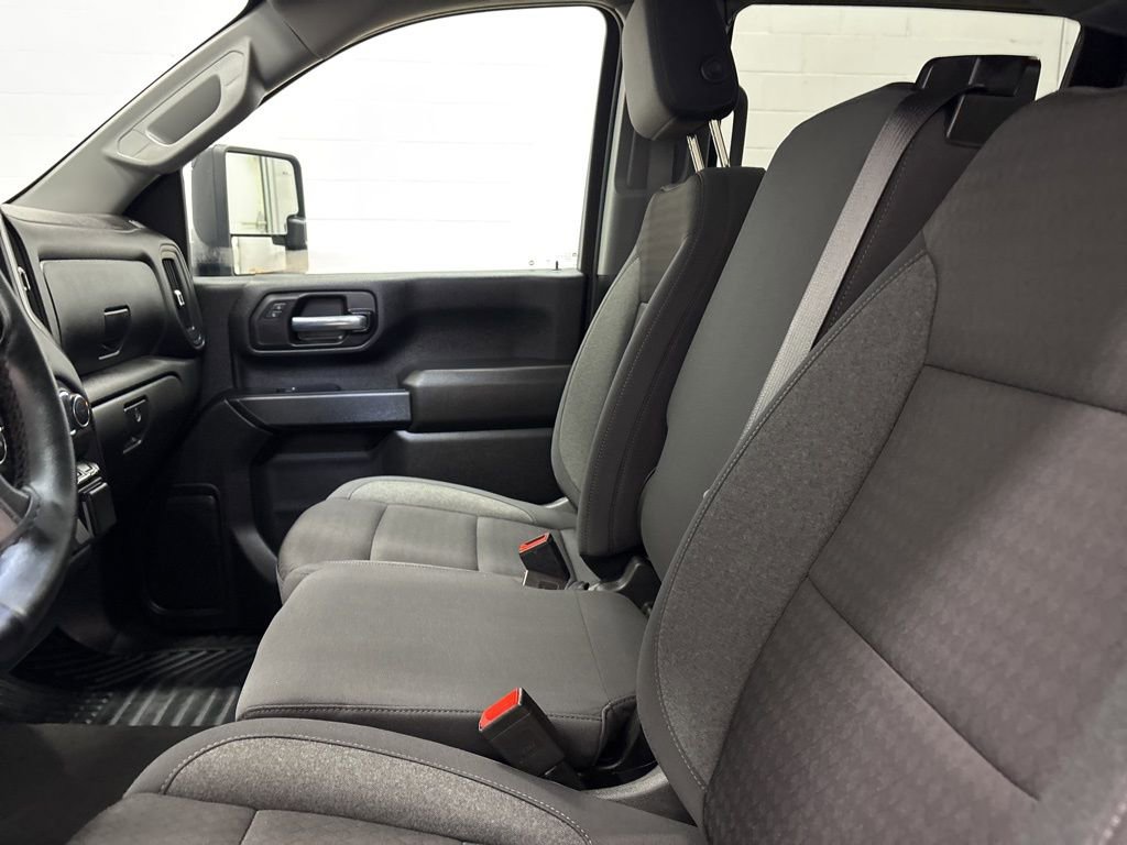 Used 2024 Chevrolet Silverado 2500 Custom w/ Custom Value Package image 21