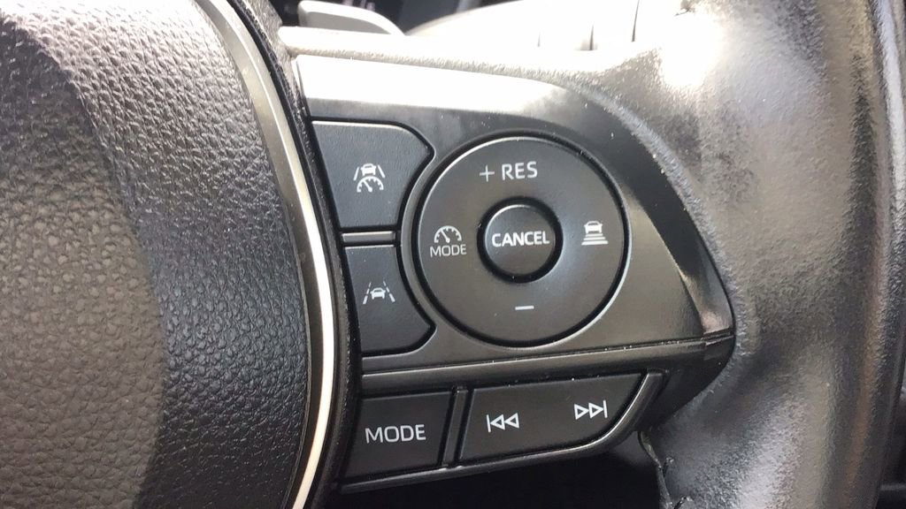 Used 2023 Toyota Corolla Cross XSE w/ Convenience Package image 21