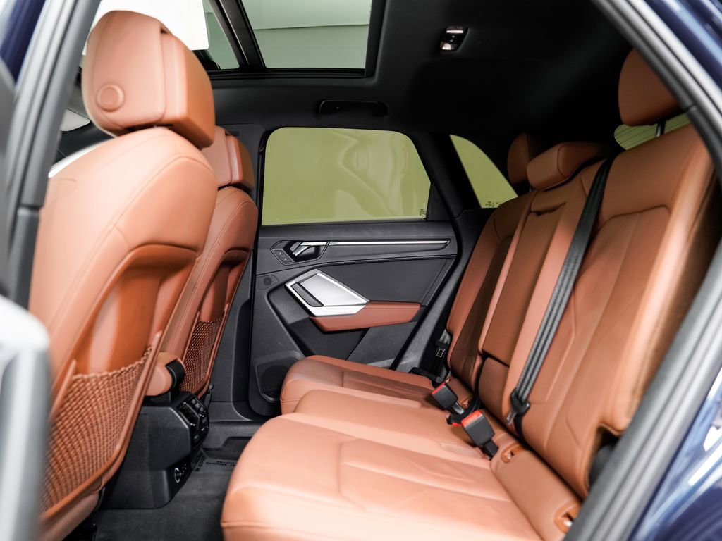 Used 2020 Audi Q3 2.0T Premium w/ Convenience Package image 21