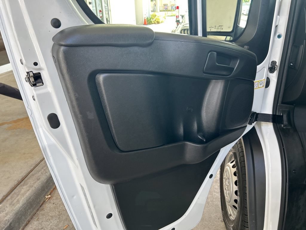 Used 2025 RAM ProMaster 2500 w/ Convenience Group FWD image 38