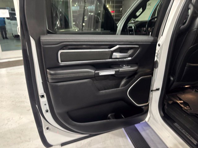 Used 2021 RAM 1500 Laramie w/ Sport Appearance Package AWD/4WD image 17