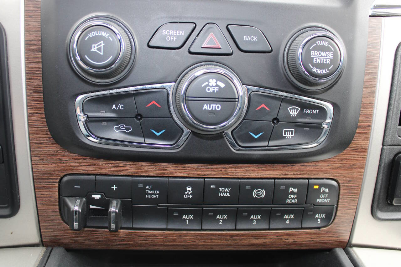 Used 2018 RAM 3500 Laramie w/ Snow Chief Group image 30