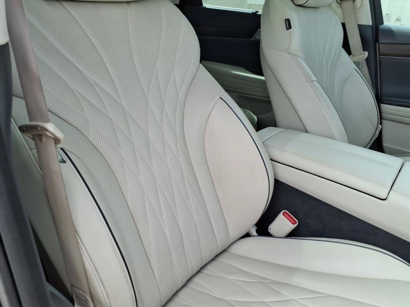 Certified 2022 Genesis G80 2.5T w/ Advanced Package RWD image 12