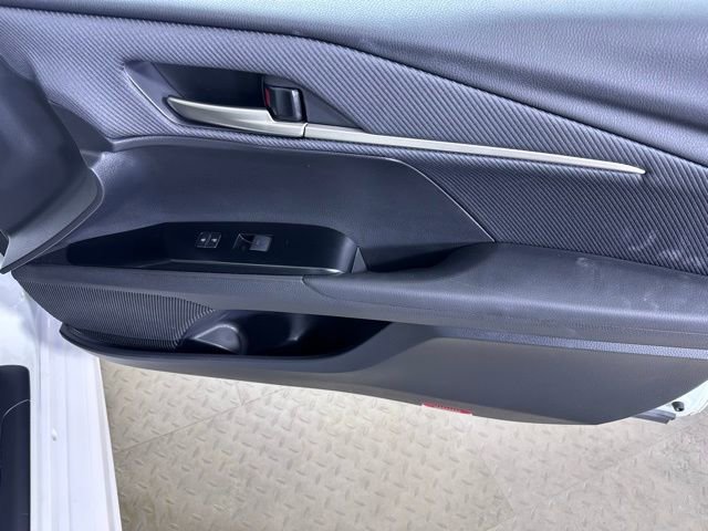 Certified 2025 Toyota Camry SE image 9