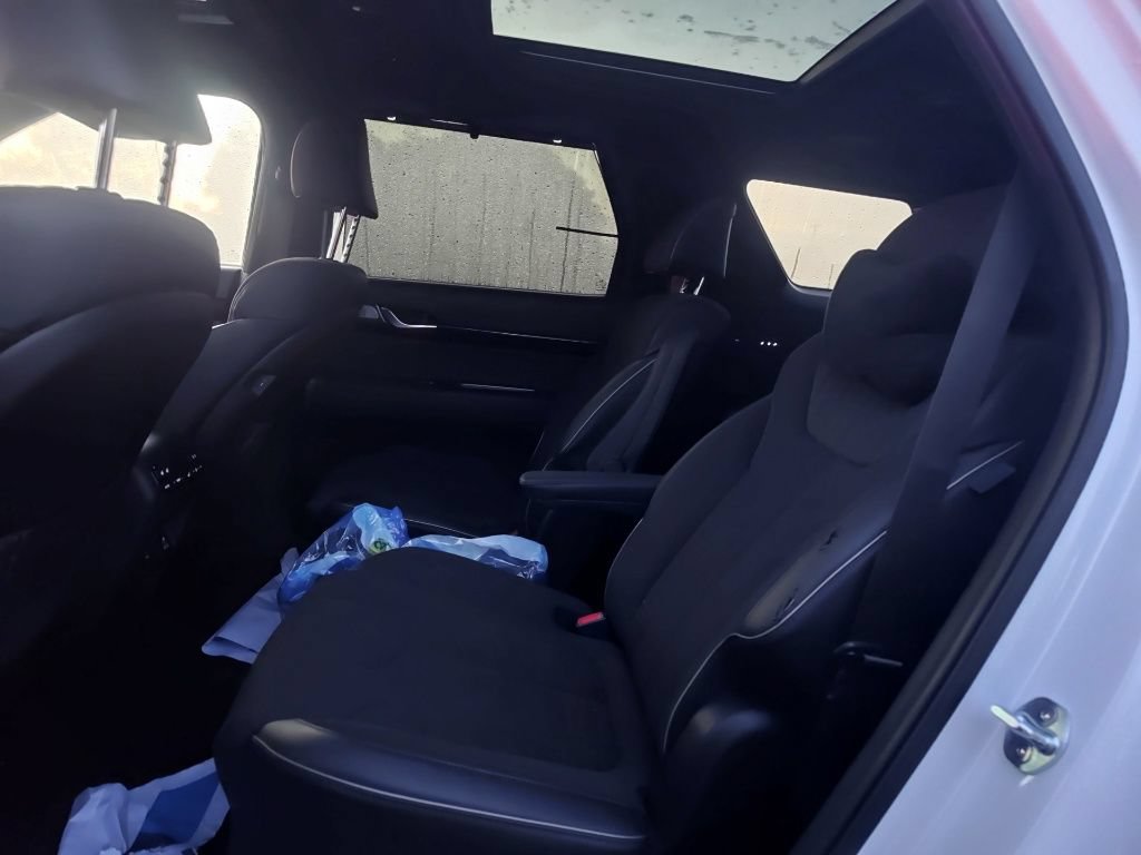 Used 2025 Hyundai Palisade Calligraphy AWD/4WD image 15