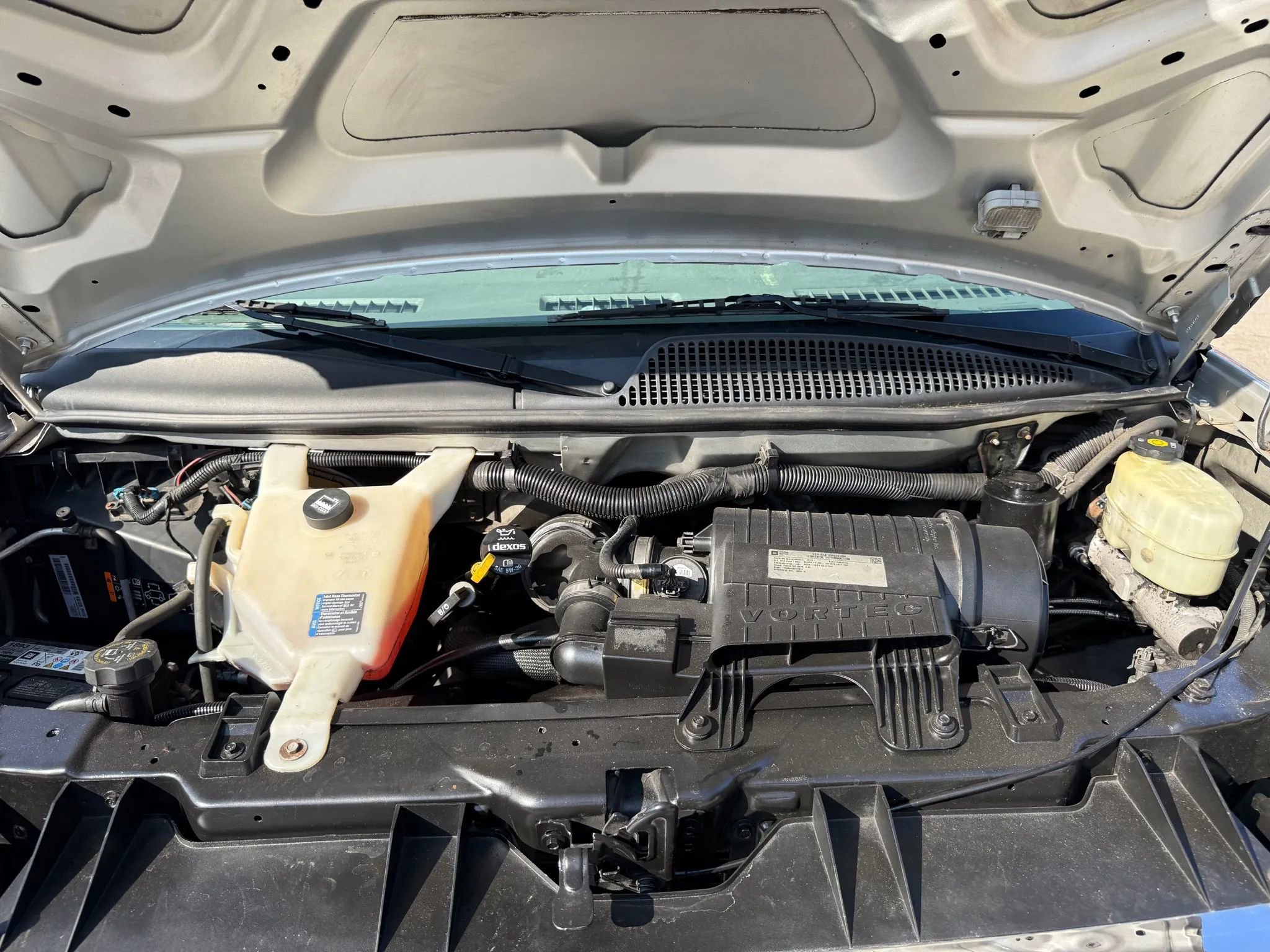 Used 2015 GMC Savana 3500 LT w/ LT Preferred Equipment Group image 39