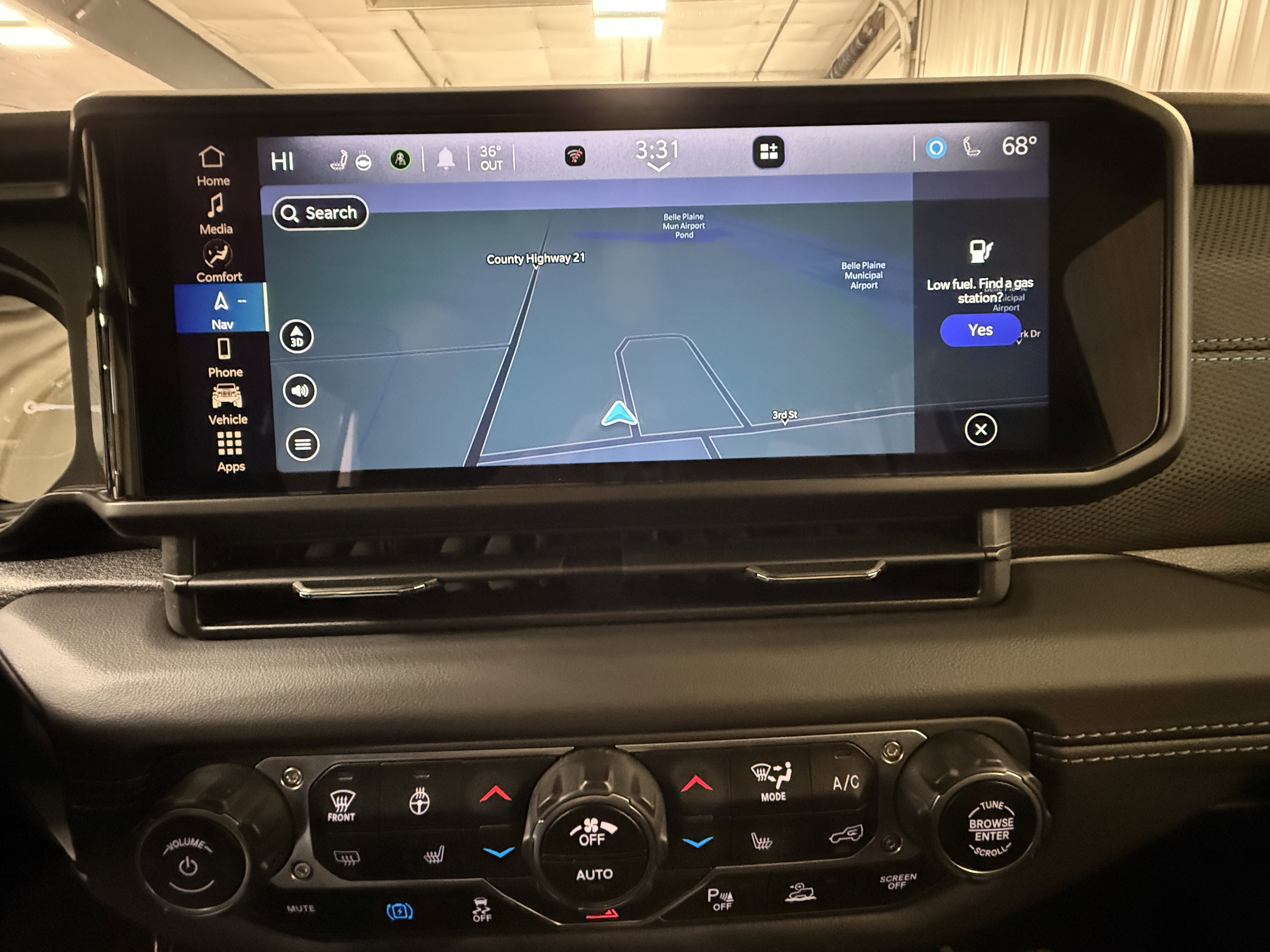 Used 2024 Jeep Wrangler Unlimited Rubicon 4xe w/ Technology Group image 34