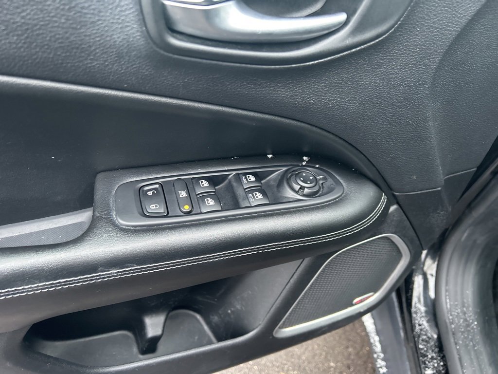 Used 2019 Jeep Compass High Altitude image 24