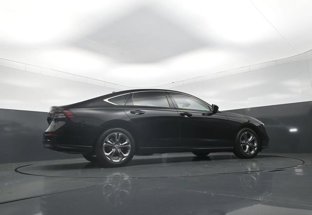 Used 2024 Honda Accord EX image 33