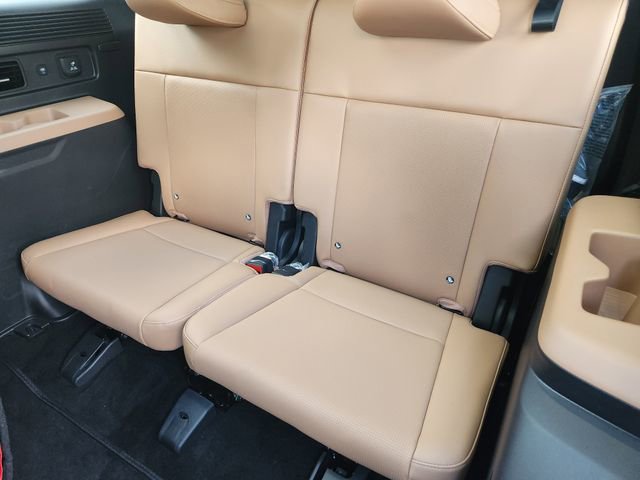 Used 2026 Hyundai Santa Fe Limited image 23