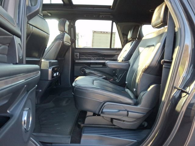 Used 2022 Ford Expedition Max Platinum image 13