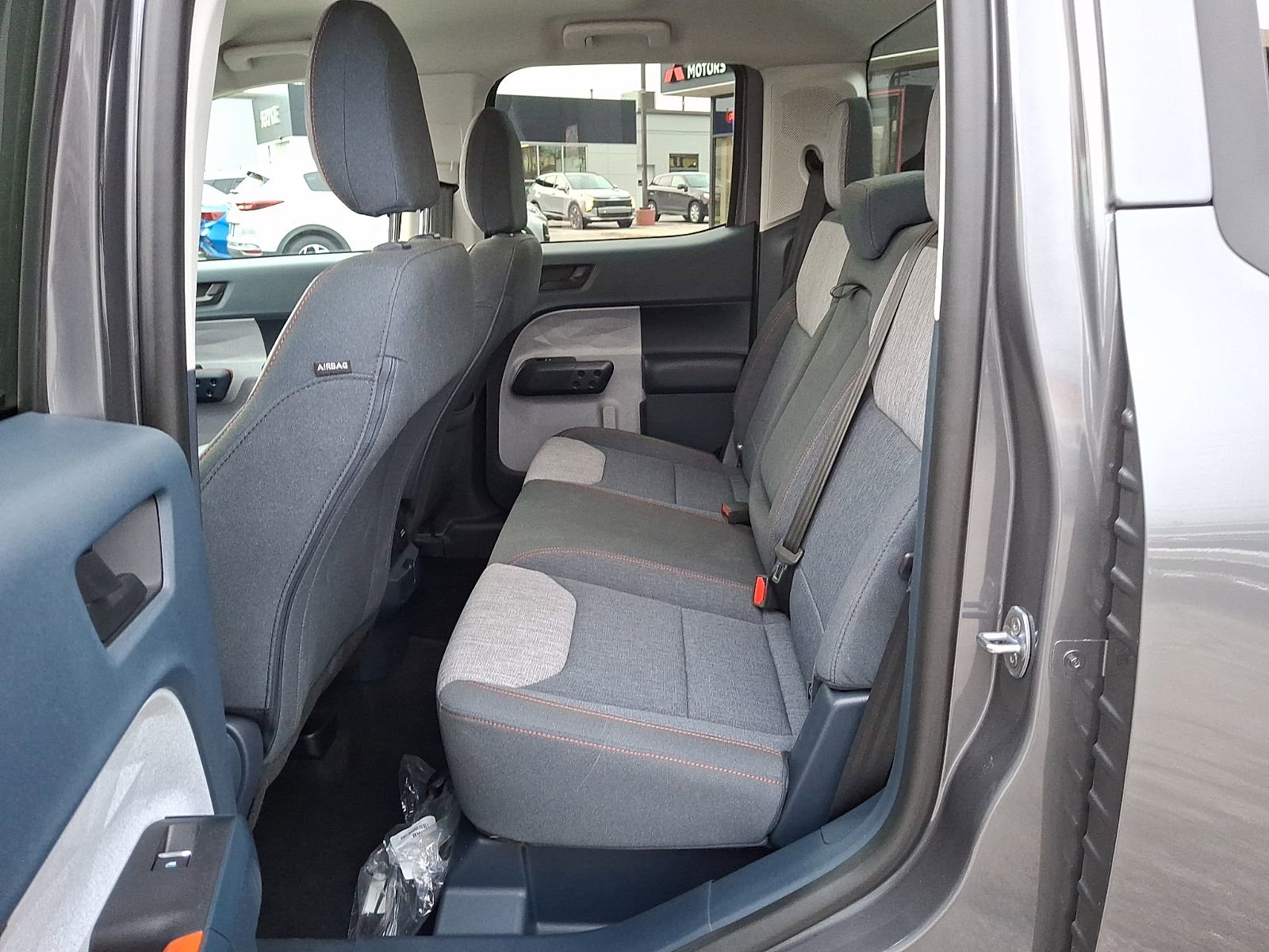 Used 2022 Ford Maverick XLT w/ Equipment Group 300A Standard image 11