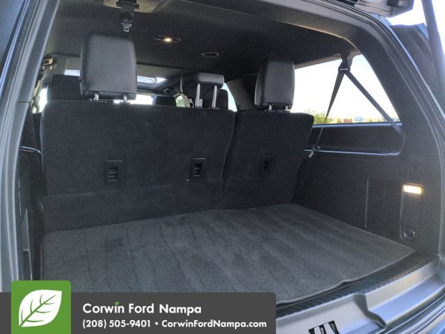 Used 2020 Ford Expedition Max XLT w/ Equipment Group 202A AWD/4WD image 29