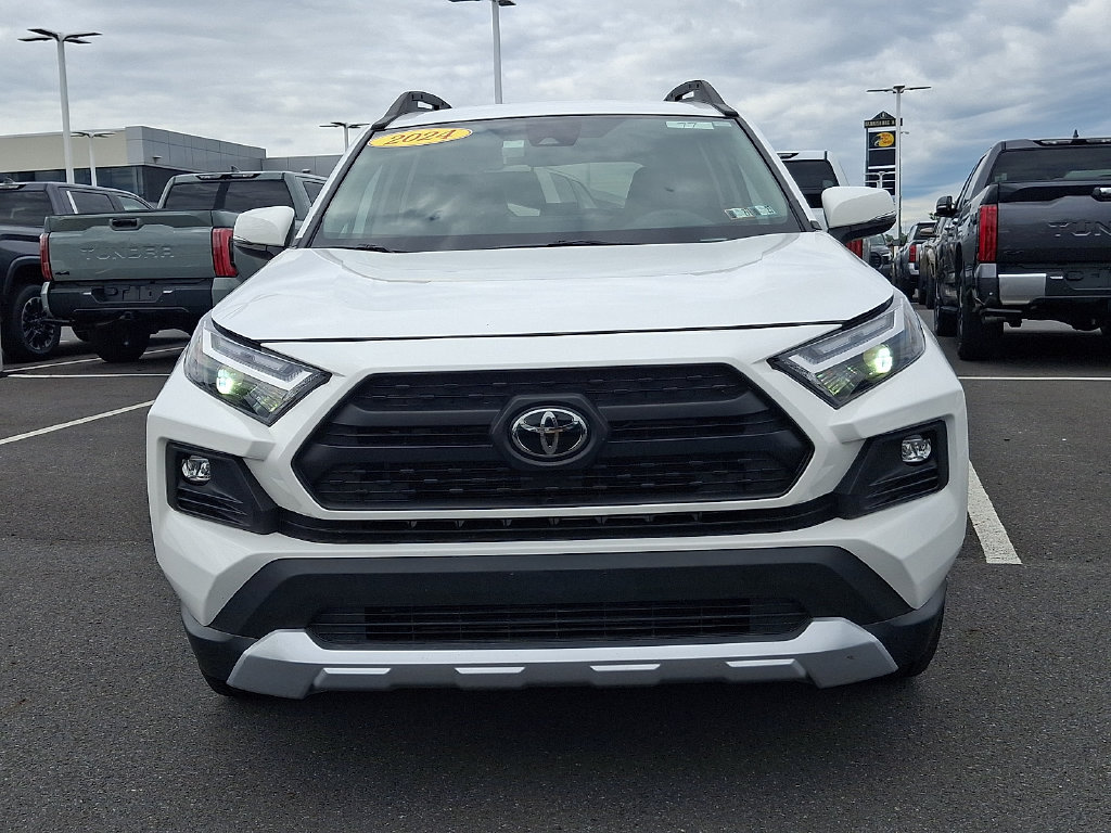 Used 2024 Toyota RAV4 Adventure AWD/4WD image 2