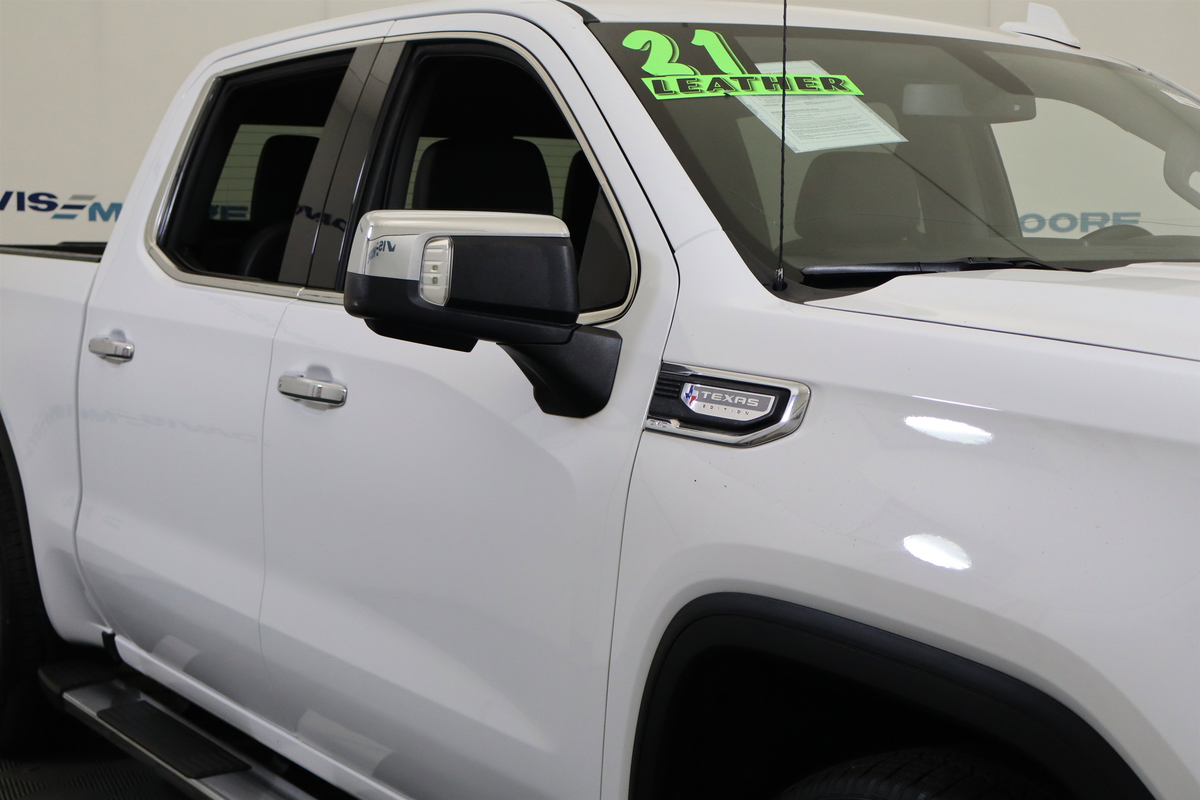 Used 2021 GMC Sierra 1500 SLT image 38