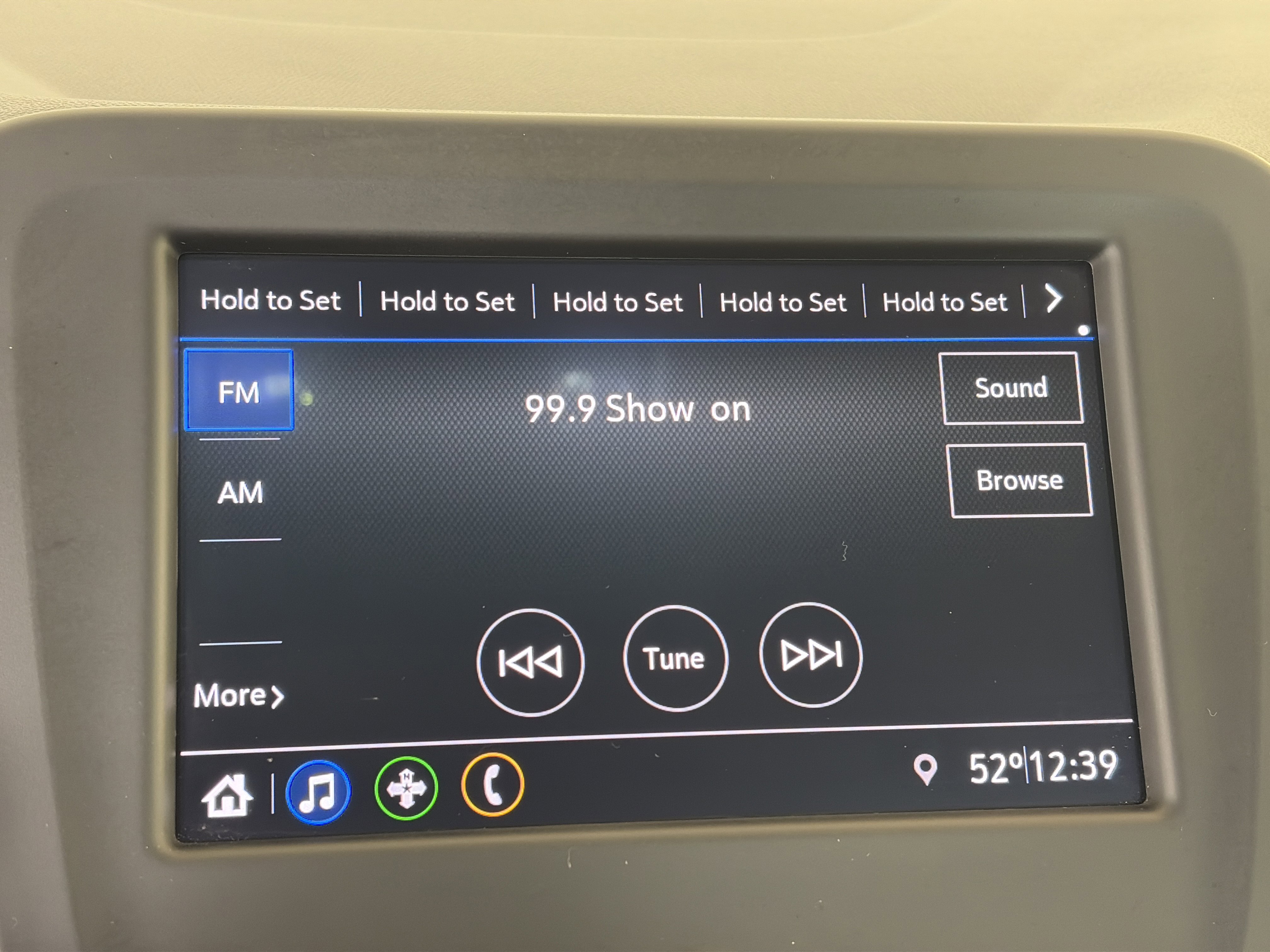 Certified 2021 Chevrolet Equinox LS image 18