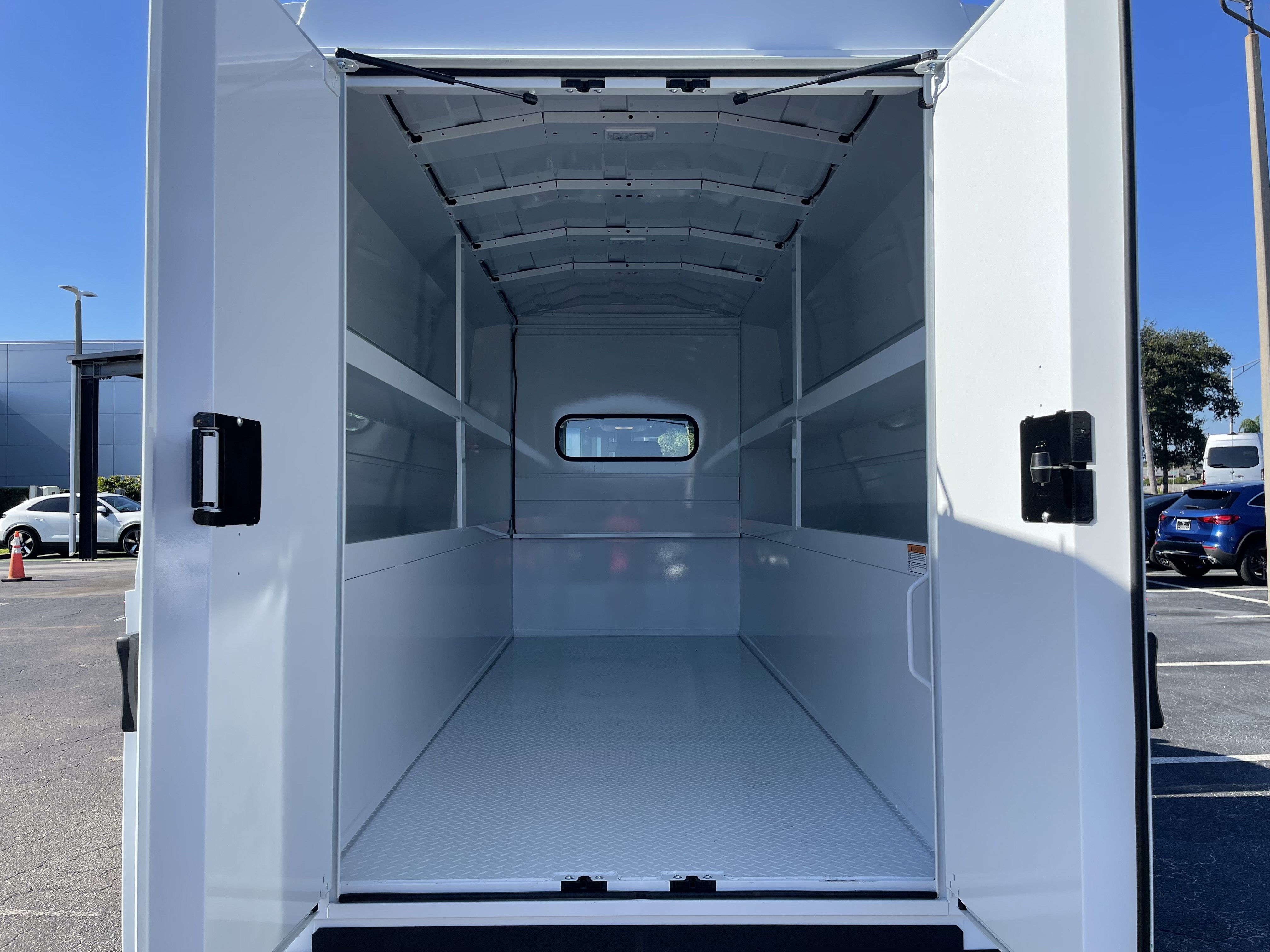New 2025 Mercedes-Benz Sprinter 4500 image 11