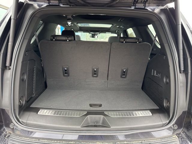 Used 2024 Chevrolet Tahoe RST w/ Luxury Package AWD/4WD image 28