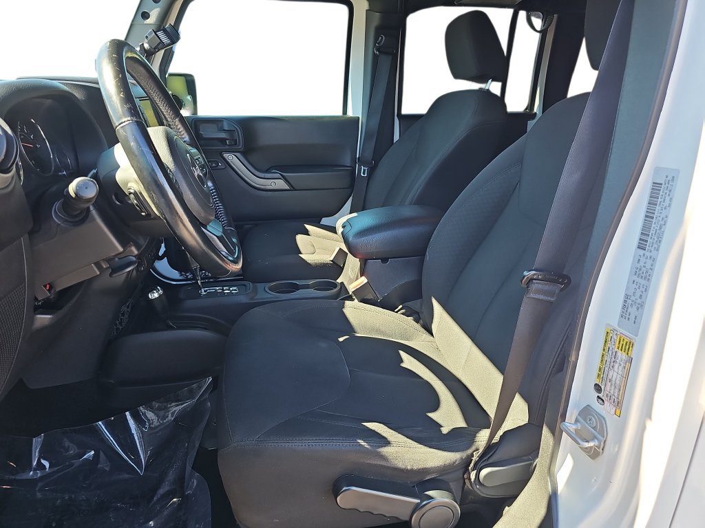 Used 2015 Jeep Wrangler Unlimited Sport w/ Quick Order Package 24S AWD/4WD image 15