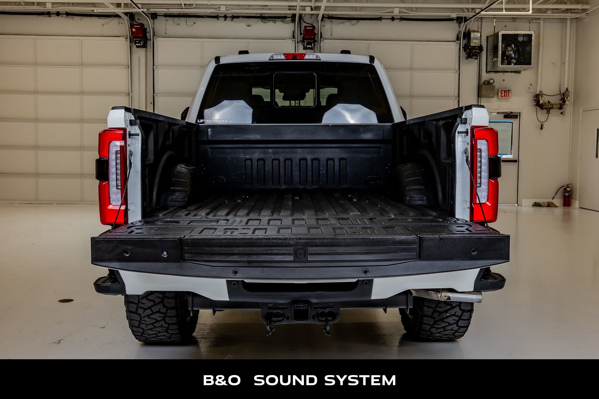 Used 2024 Ford F250 Limited w/ Snow Plow Prep Package AWD/4WD image 8