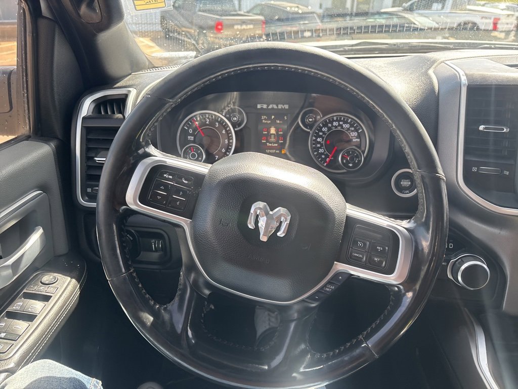 Used 2022 RAM 2500 Big Horn w/ Level 1 Equipment Group image 9