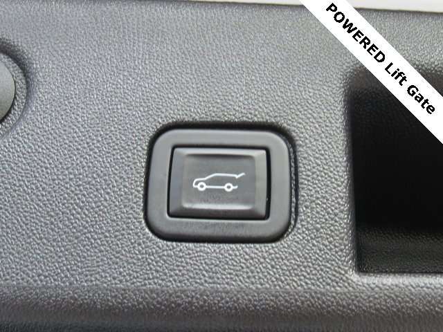 Used 2024 Chevrolet Equinox Premier image 7