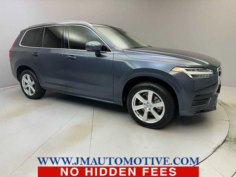 Used 2023 Volvo XC90 B5 Core w/ Protection Package Premier image 7