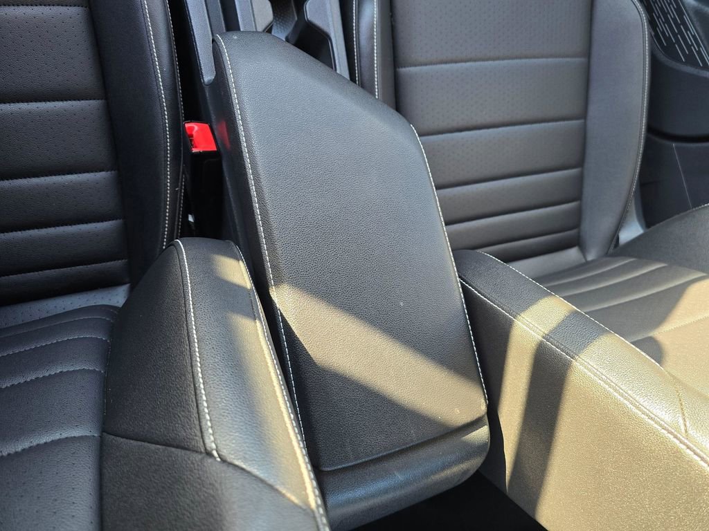 Used 2024 Volkswagen Jetta SE FWD image 25