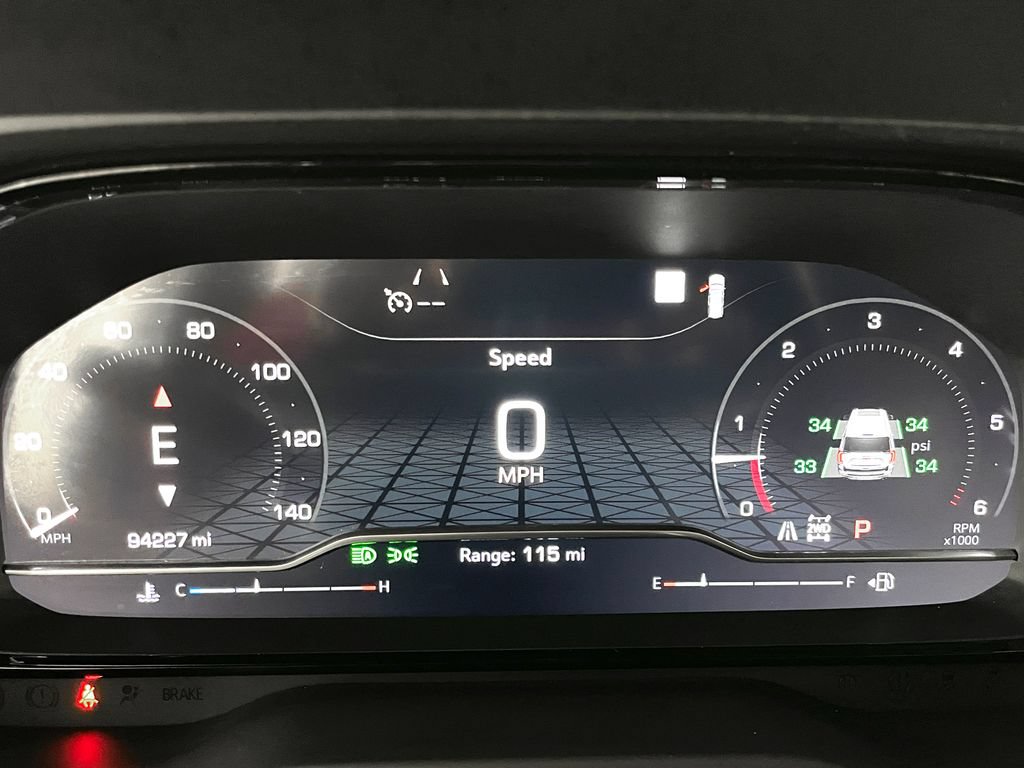 Certified 2022 GMC Yukon XL Denali w/ Max Trailering Package AWD/4WD image 38
