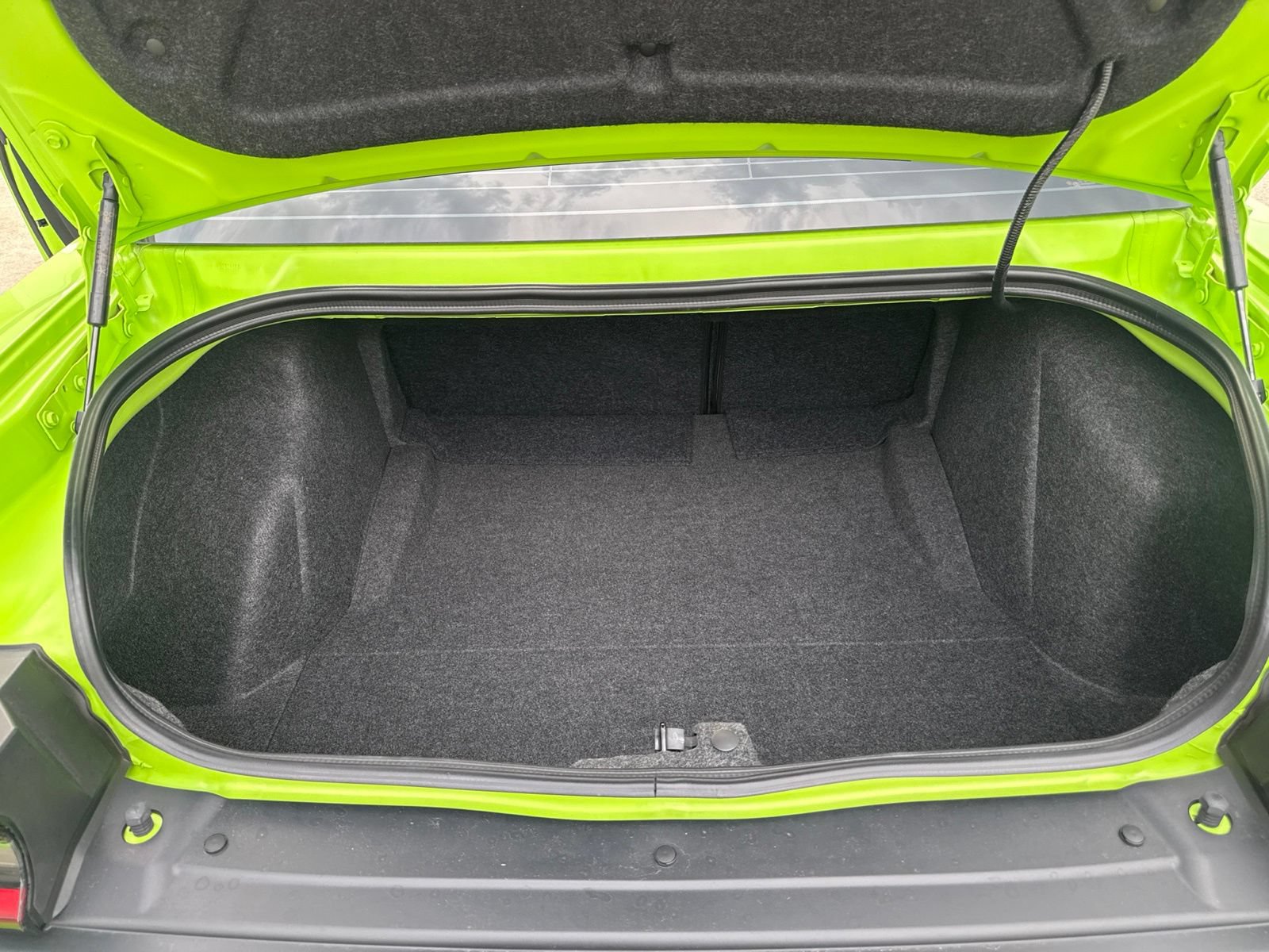Used 2023 Dodge Challenger SRT Hellcat RWD image 16