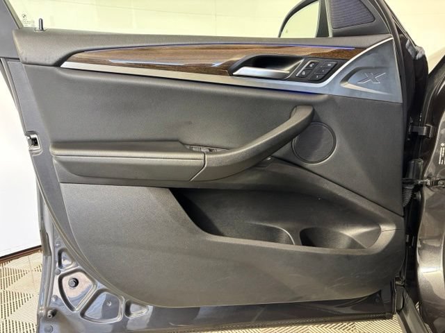 Used 2024 BMW X4 xDrive30i w/ Premium Package AWD/4WD image 10