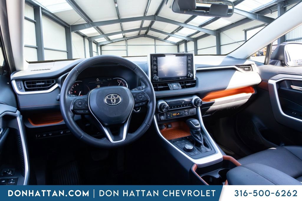 Used 2019 Toyota RAV4 Adventure AWD/4WD image 17