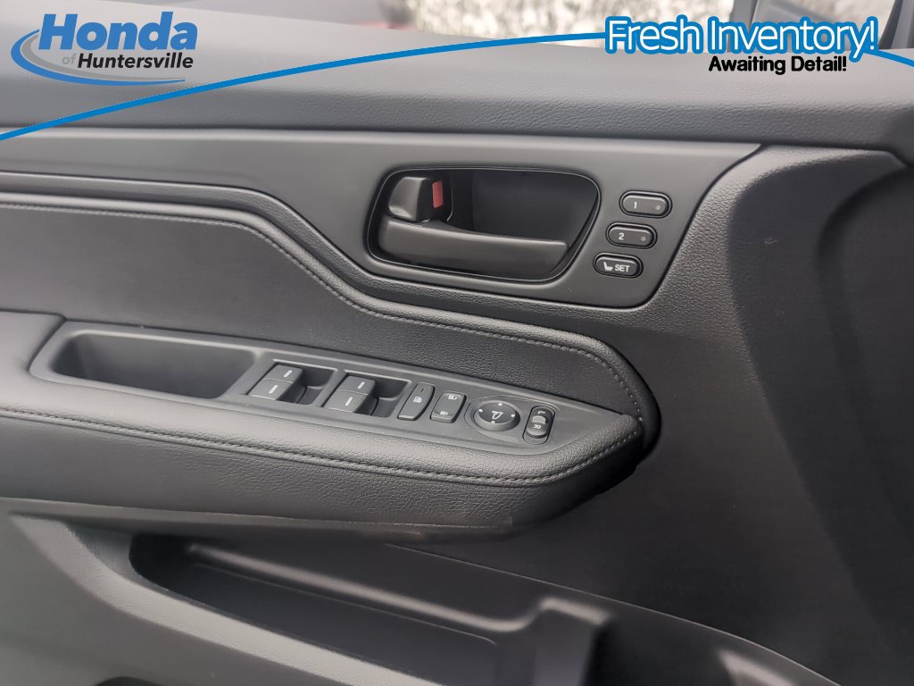 Certified 2026 Honda Odyssey EX-L image 28