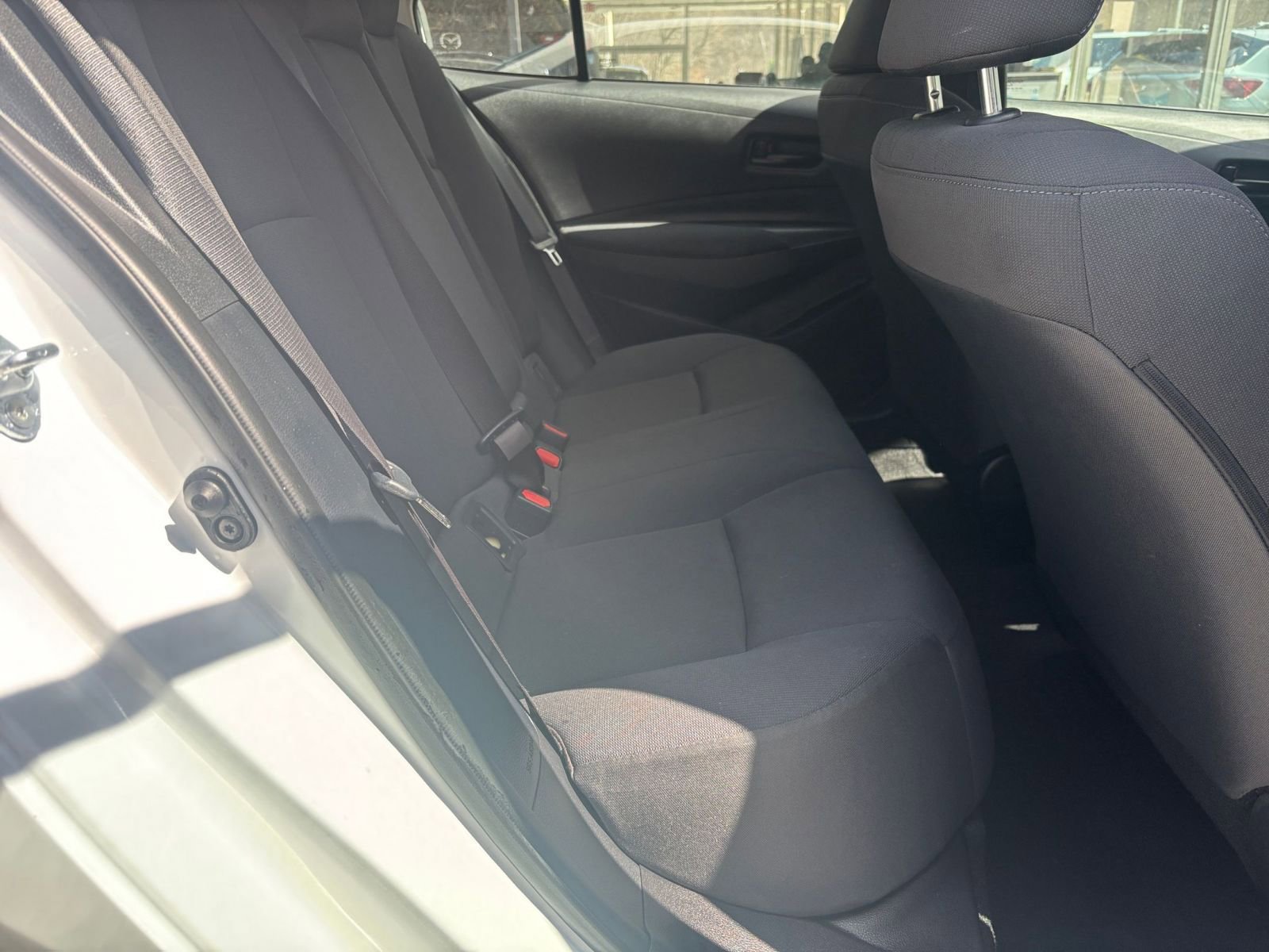 Used 2025 Toyota Corolla LE image 37