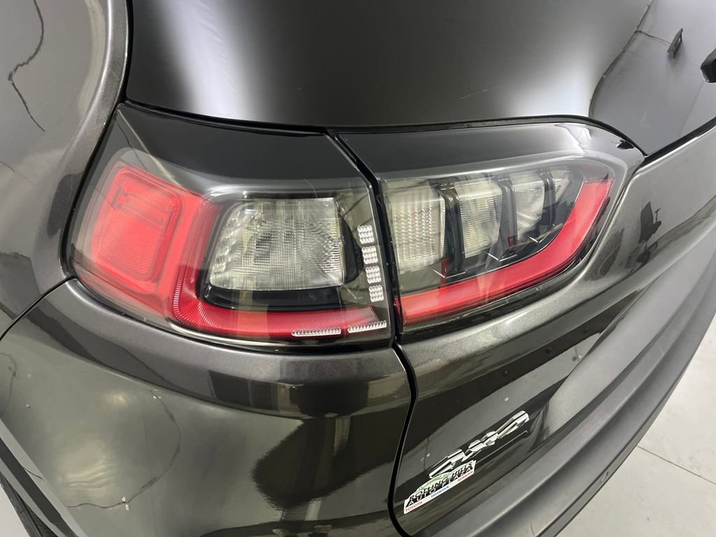 Used 2019 Jeep Cherokee Latitude Plus image 43