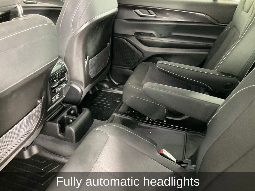 Certified 2023 Jeep Grand Cherokee L Laredo image 14