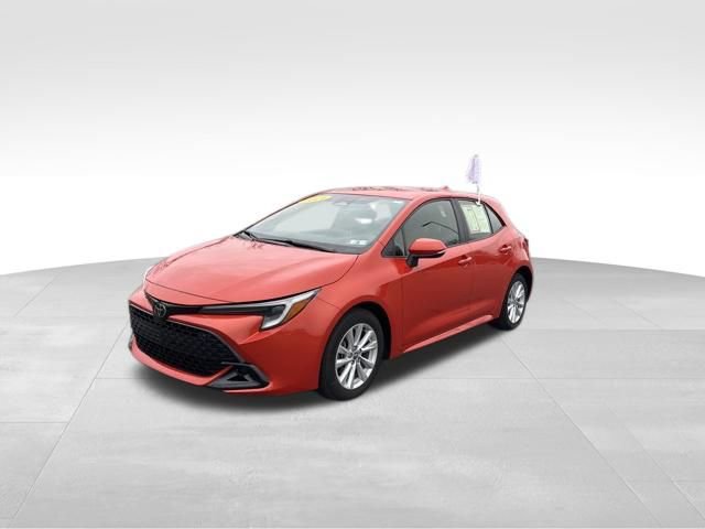 Certified 2025 Toyota Corolla SE image 1