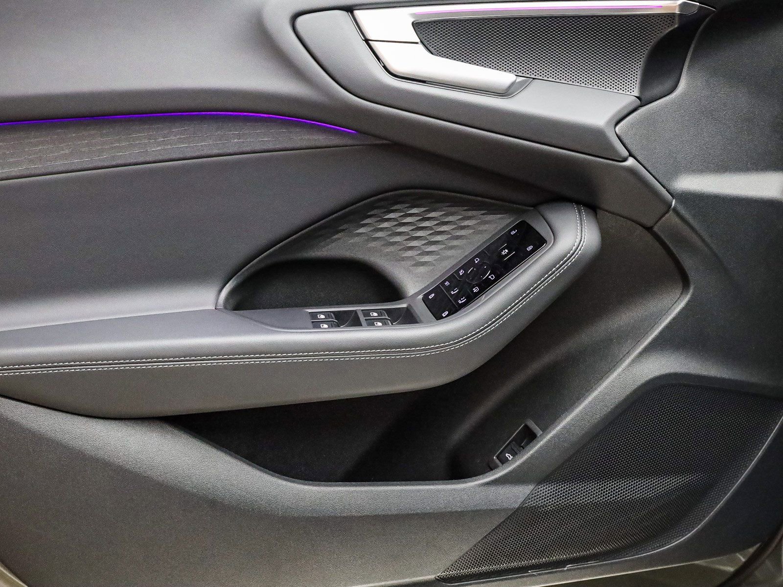 Certified 2025 Audi A5 2.0T Premium w/ Convenience Package image 21